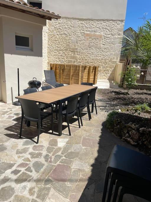 Maison 5 Chambres 3Sdb En Ville Avec Piscine Périgueux Exteriör bild
